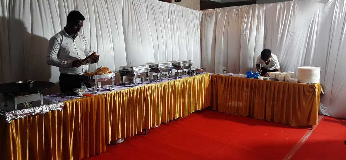 Catering food display